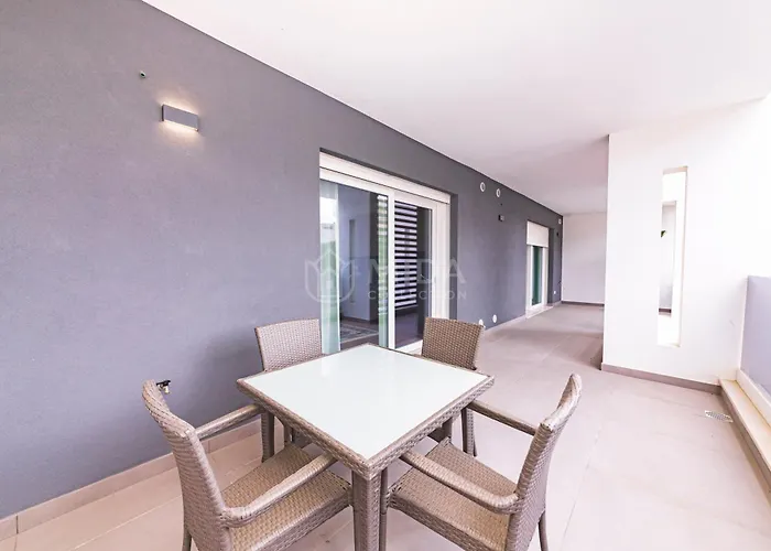 Vitto Luxury Apartment